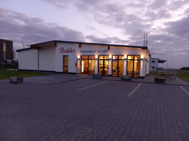 BookNoFees: مخبز – Bäckerei Redder GbR – Anröchte – مخبز ريدر GbR، الصورة 3