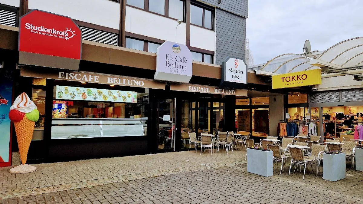 BookNoFees: مطعم – Eiscafé Belluno – Netphen – Eiscafé Belluno، الصورة 1