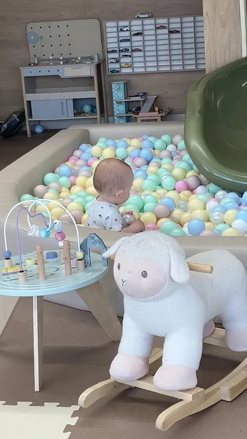 BookNoFees: مقهى – Bunny Kids Cafe – Bratislava – Bunny Kids Cafe، الصورة 3