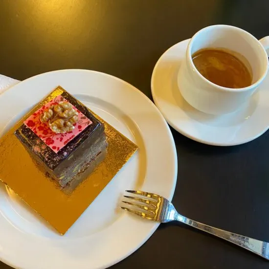 BookNoFees: مقهى – SCHNÖGGEL Café & Restaurant – Iserlohn – SCHNÖGGEL Café & Restaurant، الصورة 3