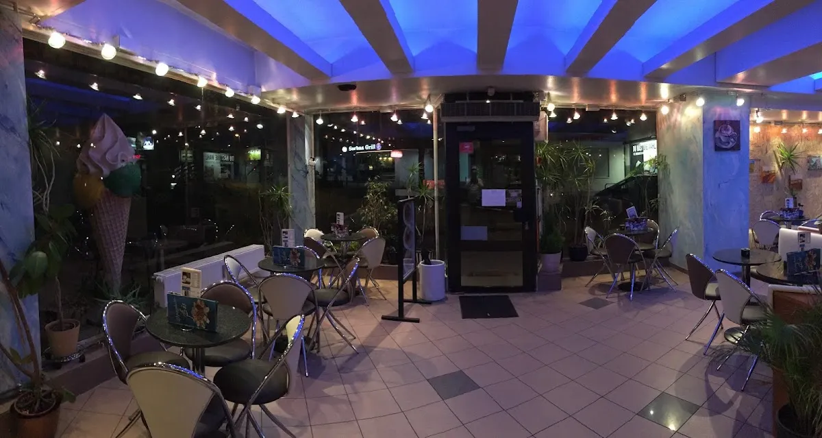 BookNoFees: مطعم – Eiscafe Dolomiti – Herne – Eiscafe Dolomiti، الصورة 1