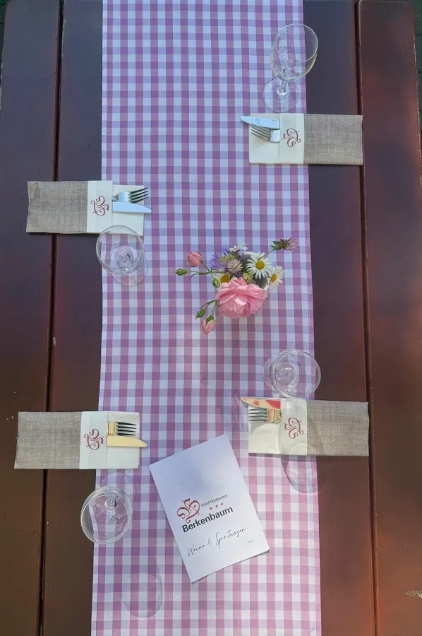 BookNoFees: مطعم – Berkenbaum Restaurant – Kierspe – مطعم بيركنباوم، الصورة 2