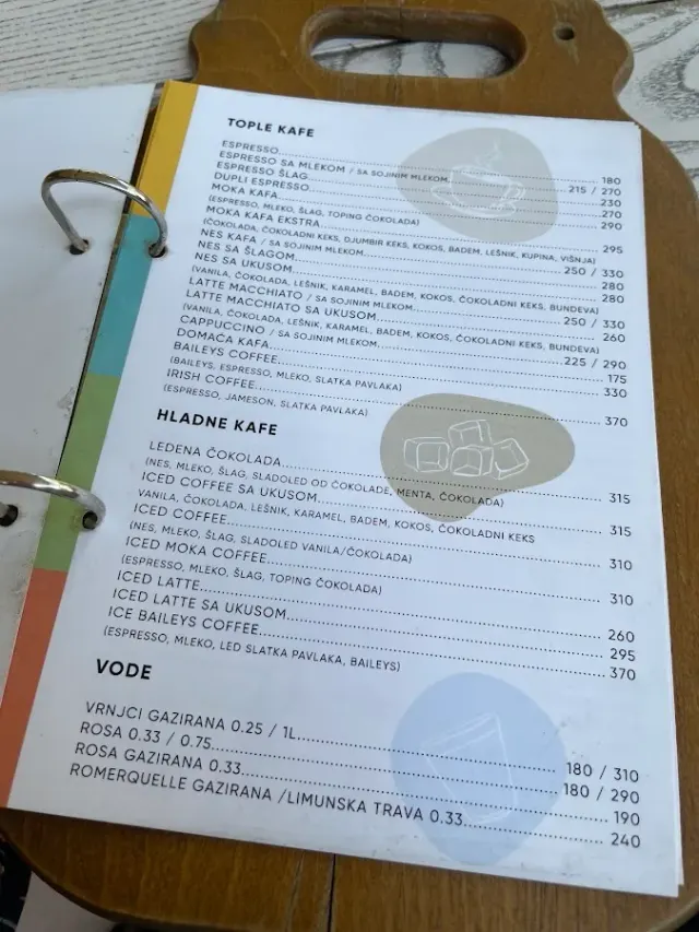 BookNoFees: مقهى – Tegla Bar – Belgrade – Tegla Bar، الصورة 2