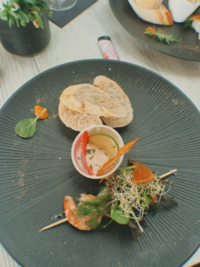 BookNoFees: مطعم – Treibgut – Sundern-Langscheid، الصورة 2