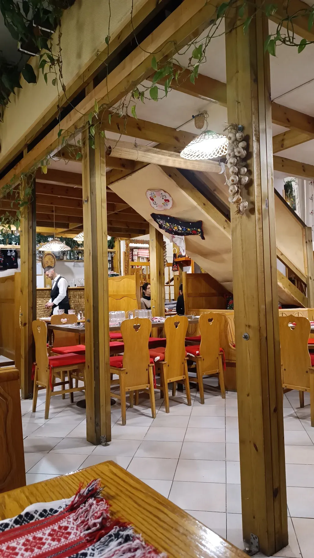 BookNoFees: مطعم – Pipa étterem – Budapest – مطعم بيبا، الصورة 1