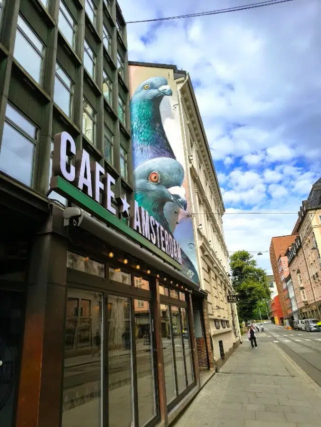 BookNoFees: مقهى – Cafe Amsterdam – Oslo – مقهى أمستردام، الصورة 2
