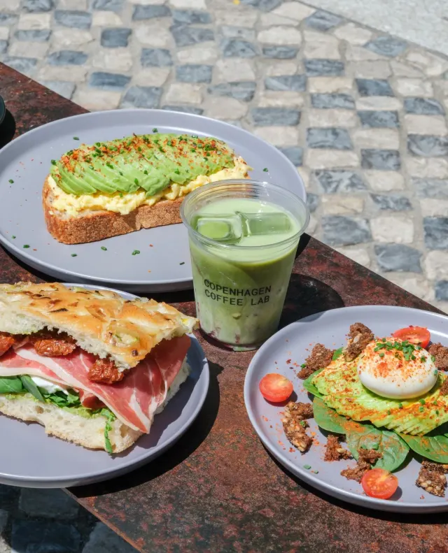 BookNoFees: مقهى – Copenhagen Coffee Lab – Lisbon – Copenhagen Coffee Lab، الصورة 3