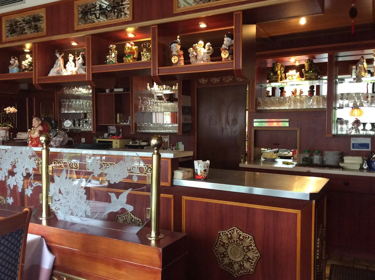BookNoFees: مطعم – China-Palast Restaurant – Erwitte – China-Palast Restaurant، الصورة 1