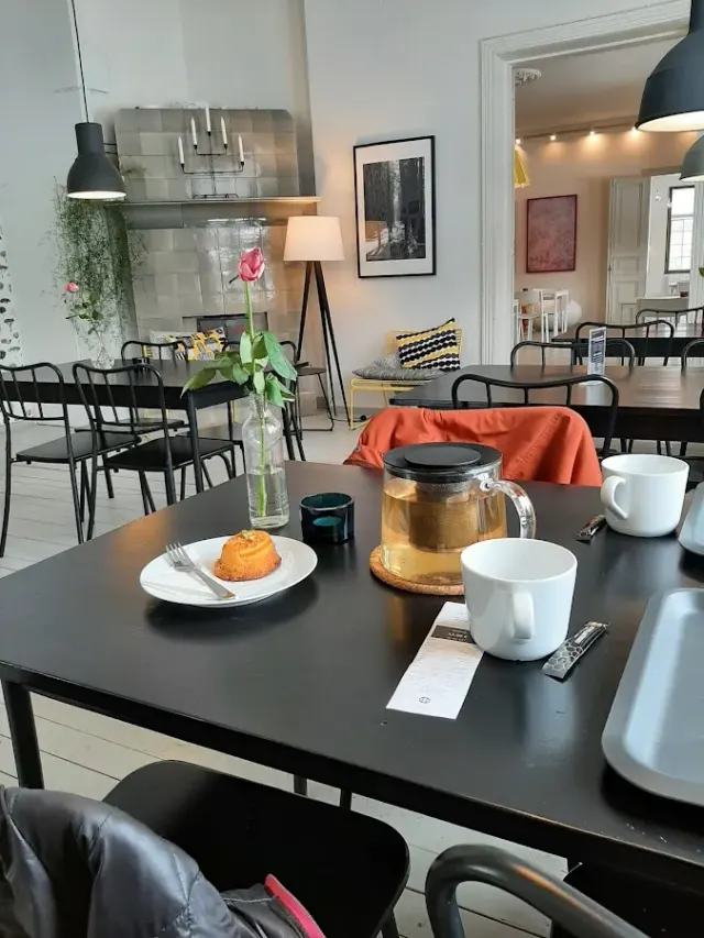 BookNoFees: مقهى – Cafe Monami – Helsinki – Cafe Monami، الصورة 3