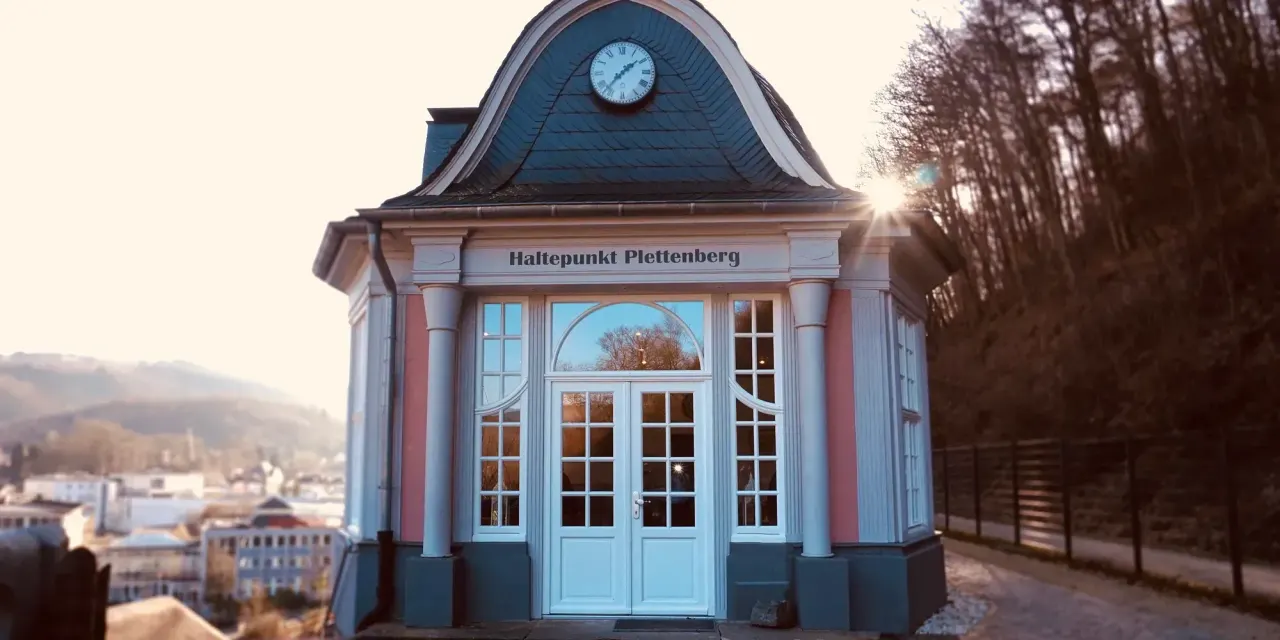 BookNoFees: مقهى – Café Haltepunkt – Plettenberg – Café Haltepunkt، الصورة 1