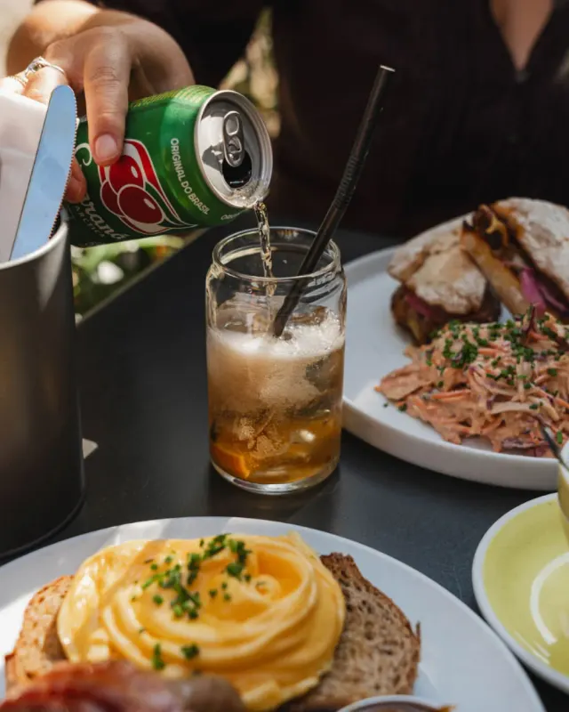 BookNoFees: مقهى – Bakers and Roasters – Amsterdam – Bakers and Roasters، الصورة 2