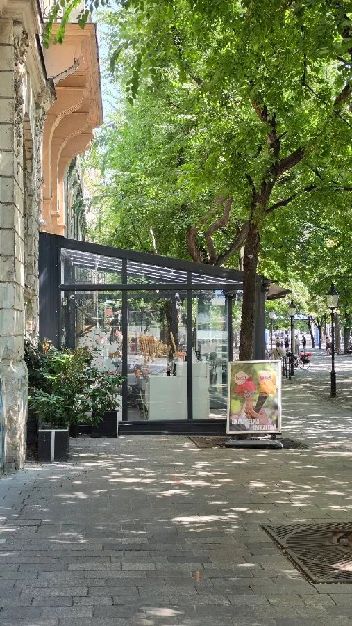 BookNoFees: آيس كريم – Andersen Ice Cream – Bratislava – Andersen Ice Cream، الصورة 2