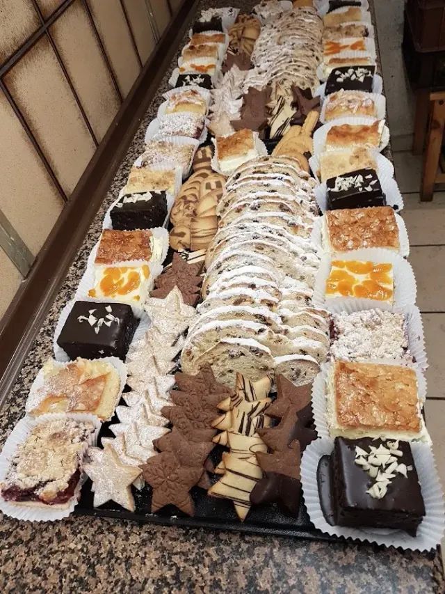 BookNoFees: مطعم – Bäckerei Aßhoff – Schwerte – Bäckerei Aßhoff، الصورة 3