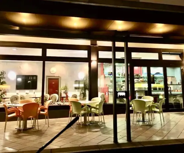BookNoFees: مطعم – Eiscafé La Dolce Vita – Schalksmühle – Eiscafé La Dolce Vita، الصورة 3