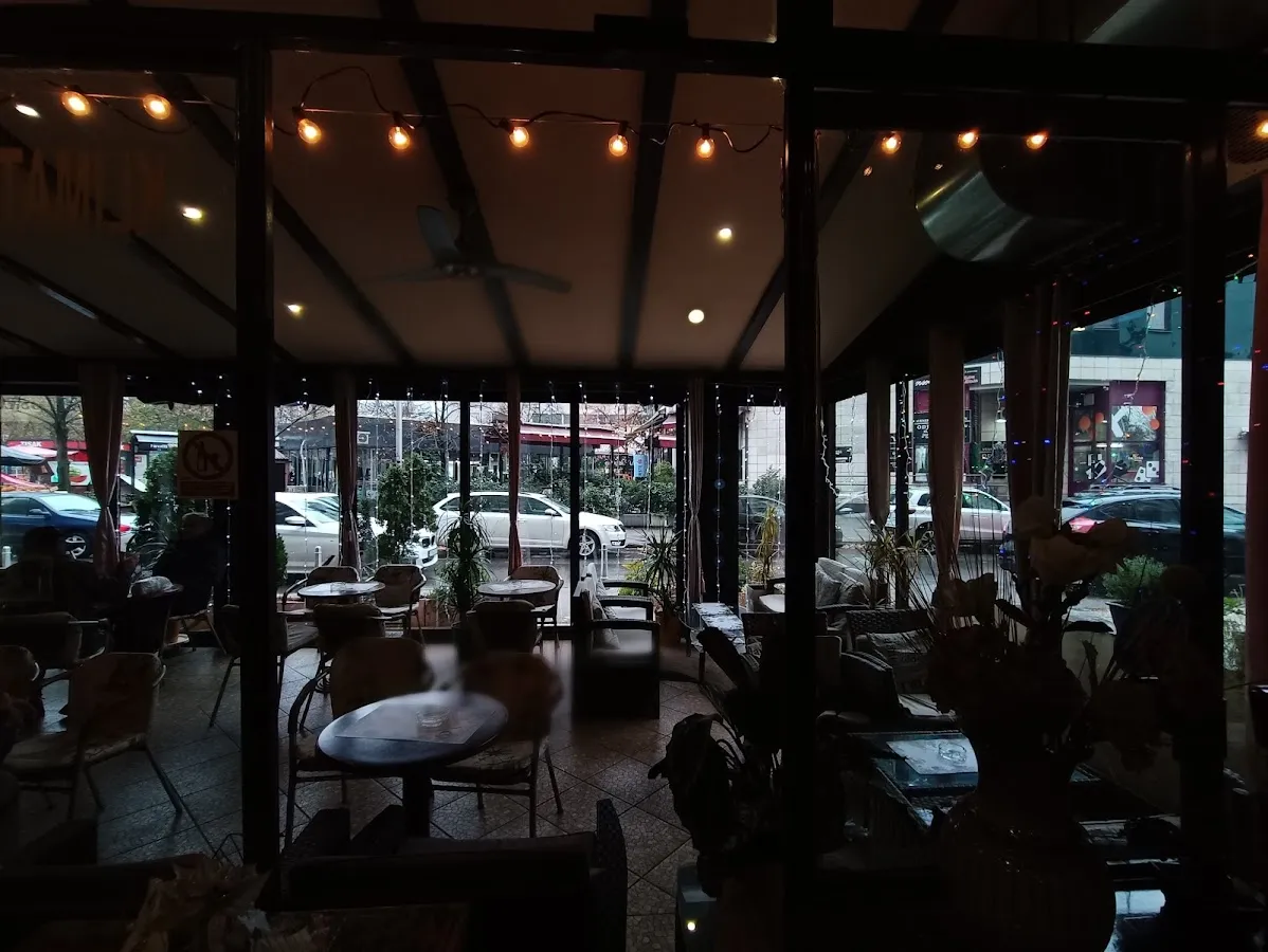 BookNoFees: مقهى – Cafe bar Makumba – Zagreb – مقهى وبار ماكومبا، الصورة 1
