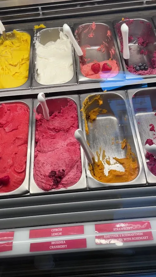 BookNoFees: مطعم – Crème de la Crème – Prague – Crème de la Crème، الصورة 3