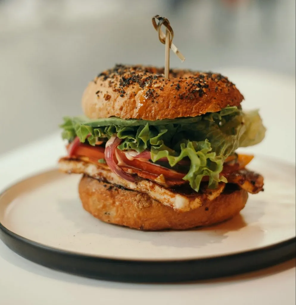 BookNoFees: مقهى – Bite Me Café – Madrid – Bite Me Café، الصورة 1