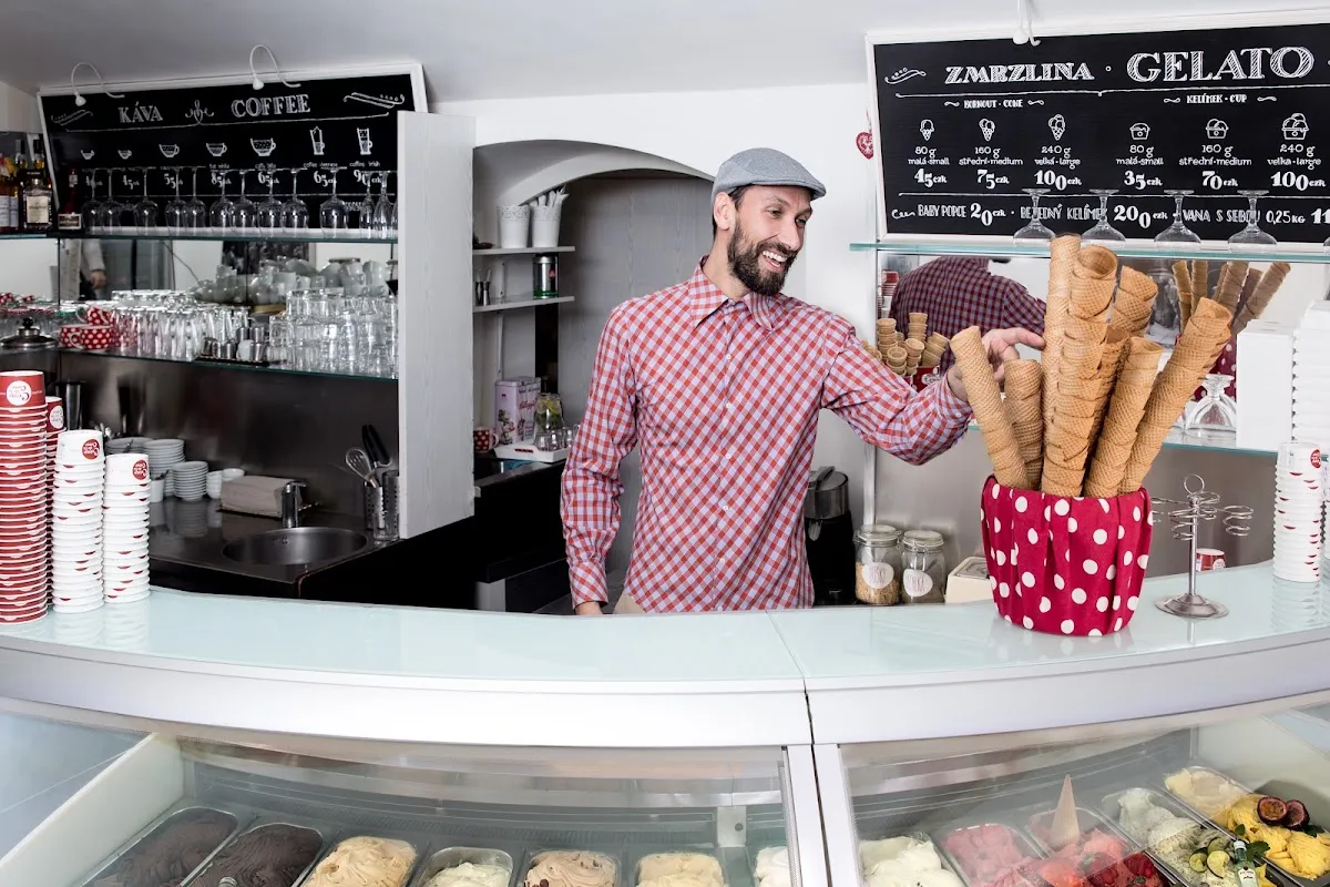 BookNoFees: مطعم – Crème de la Crème – Prague – Crème de la Crème، الصورة 1