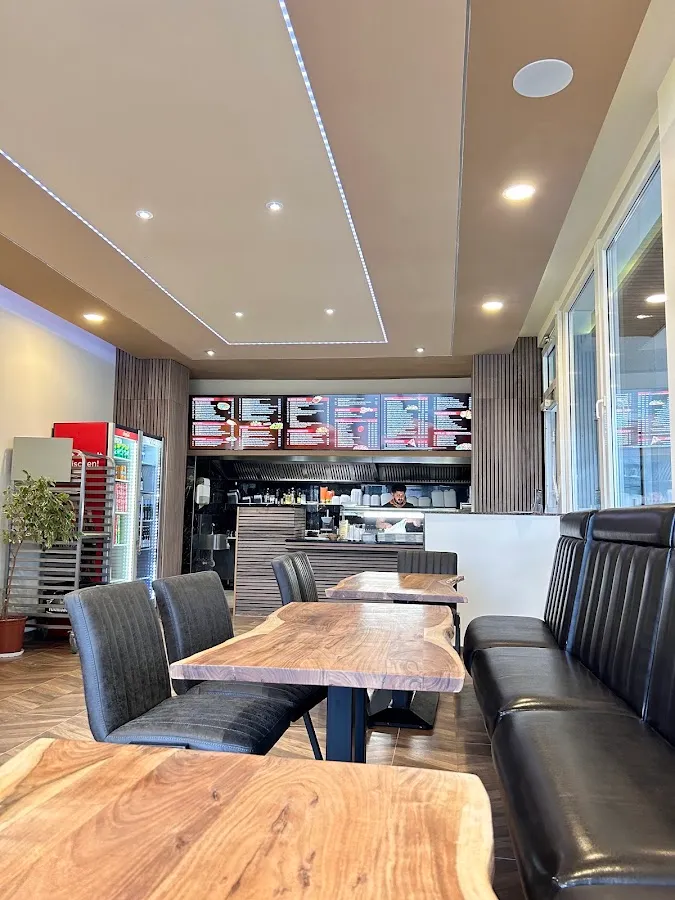 BookNoFees: مطعم – Astare Grill & Pizzeria – Ense – Astare Grill & Pizzeria، الصورة 1