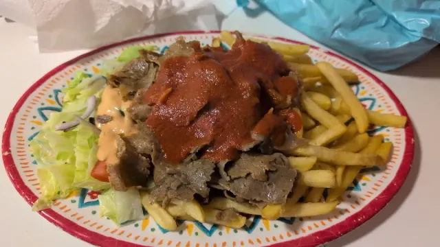 BookNoFees: مطعم – Barbarossa Pizza & Kebab – Helsinki – Barbarossa بيتزا وكباب، الصورة 2