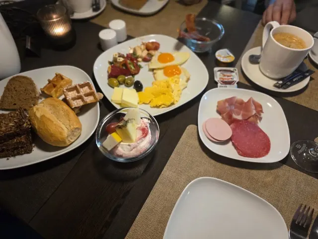 BookNoFees: مطعم – Café Corner Café – Recklinghausen – Café Corner Café، الصورة 3
