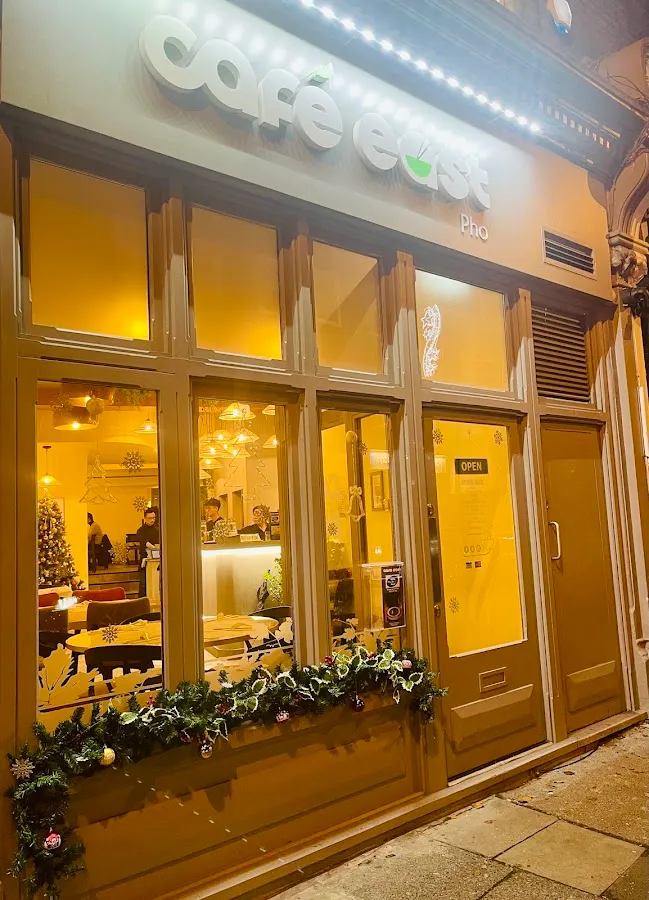 BookNoFees: مطعم – Cafe East Pho – London – Cafe East Pho، الصورة 1