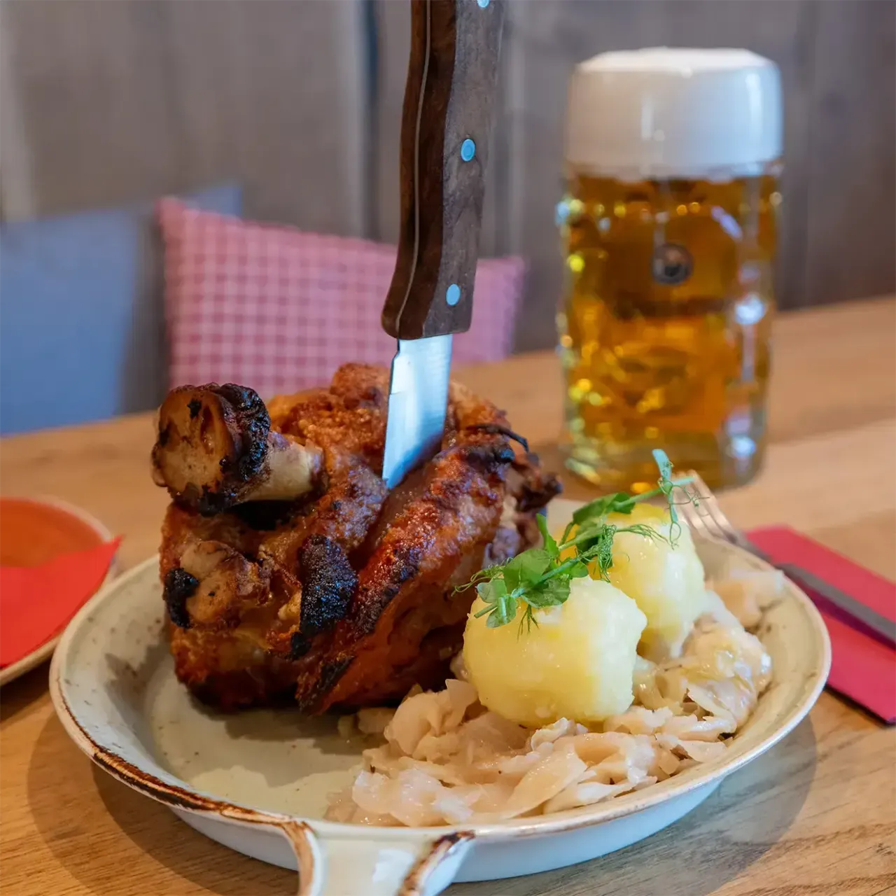 BookNoFees: مطعم – Benediktiner Wirtshaus – Attendorn – Benediktiner Wirtshaus، الصورة 1