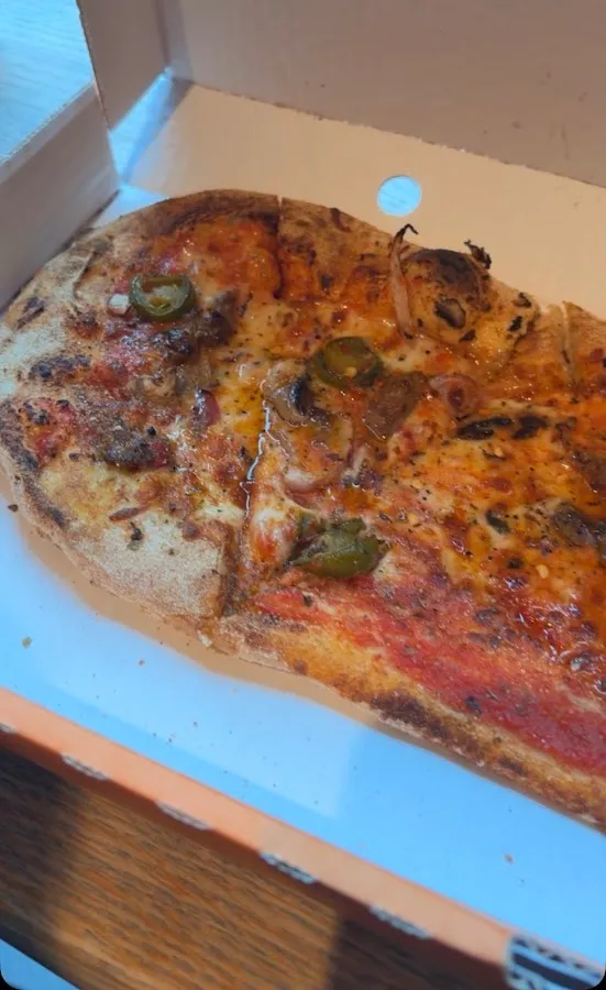 BookNoFees: بار وجبات خفيفة – Digg Pizza – Oslo – Digg Pizza، الصورة 2