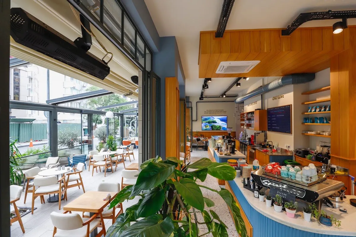 BookNoFees: مقهى – Beacon Coffee – Istanbul – Beacon Coffee، الصورة 1