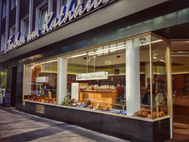 BookNoFees: مطعم – Bäckerei Fischer am Rathaus – Dortmund – مخبز فيشر عند دار البلدية، الصورة 2