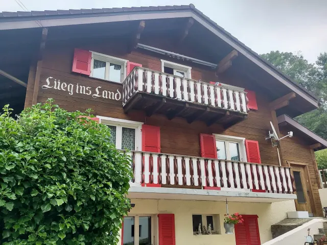 BookNoFees: شقة عطلات Lüeg ins Land – Bürchen – Bürchen