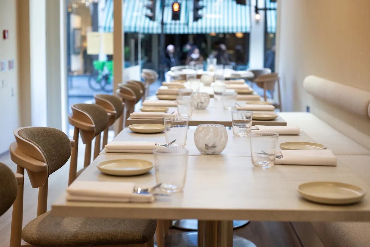 BookNoFees: مطعم – Botwa restaurant Notting Hill – London – مطعم Botwa في Notting Hill، الصورة 1