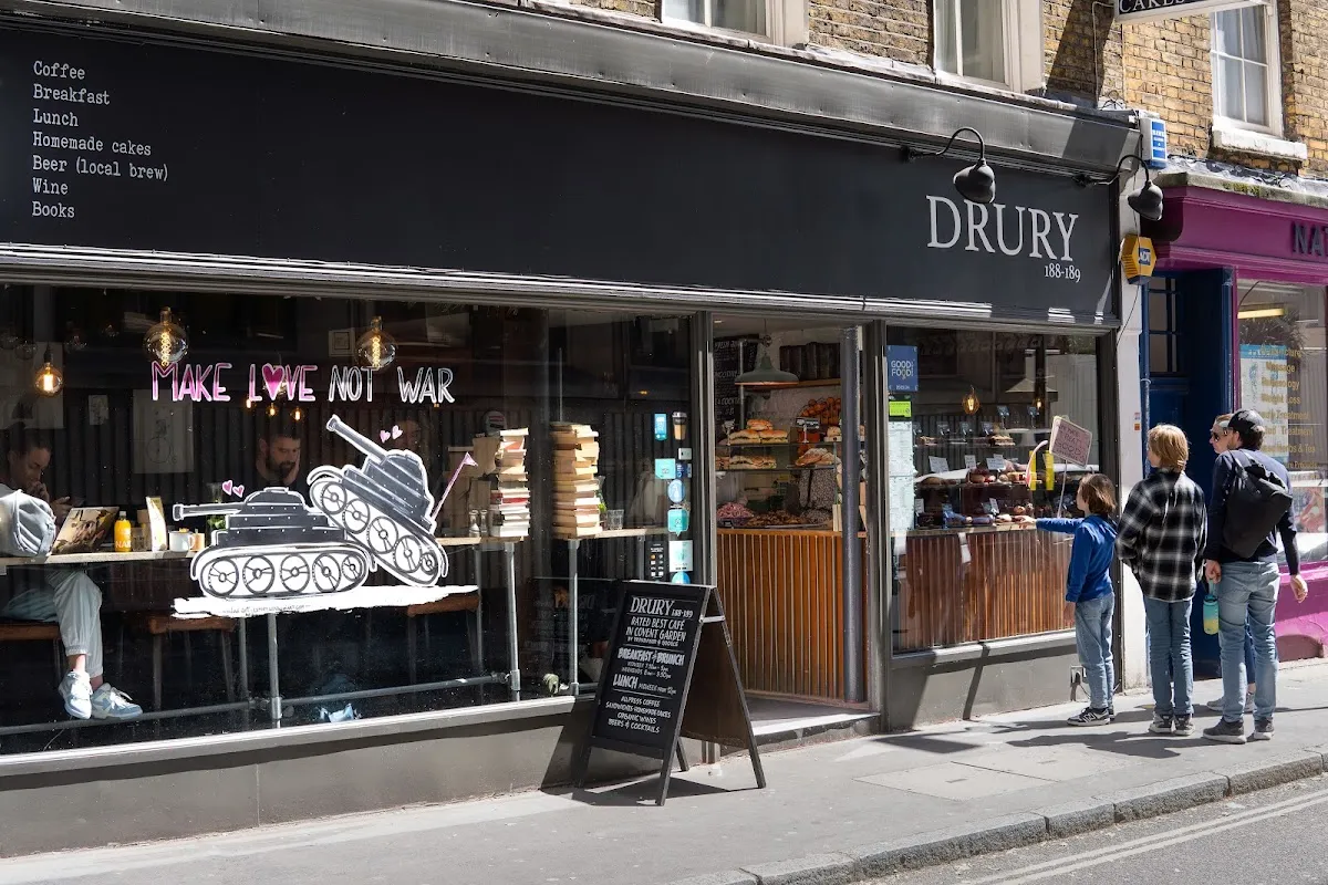 BookNoFees: مقهى – Drury 188-189 – London – Drury 188-189، الصورة 1